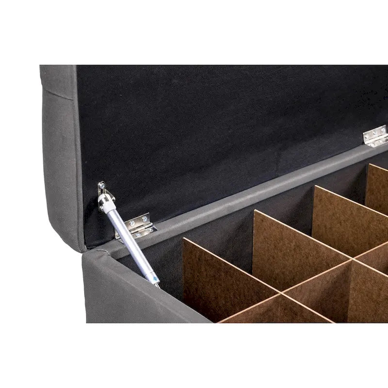 Banc de rangement pour chaussures capitonné en losanges avec séparateurs en bois