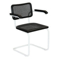Fauteuil cantilever en rotin avec structure en acier blanc