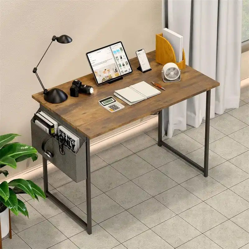 Bureau à domicile de style moderne et épuré